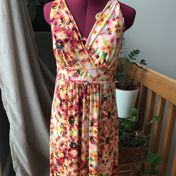 Christine V Dresses & Skirts - ⏬ 🐥2/20  NWOT - colorful maxi dress